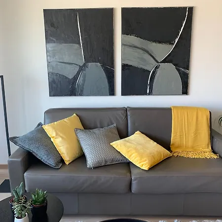 Apartment In Royal Ascot